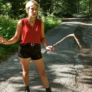 Meet your Posher, Layla